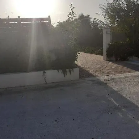 Tzogias Pan Apartman Lászi